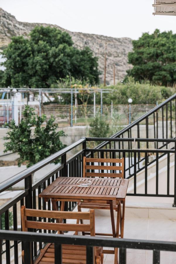 Amalia Bed & Breakfast Matala  Bagian luar foto